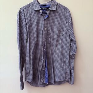 Nautica Men's Navy and White Plaid Shirt